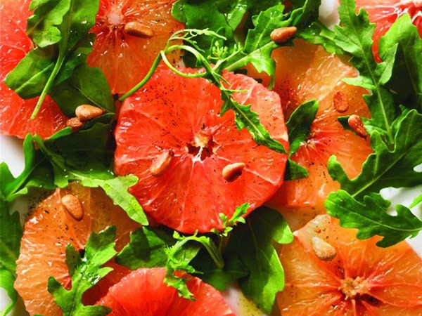 Pink Grapefruit Salad with Maple Syrup and Vanilla Dressing