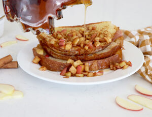French Toast with Maple Apple Cinnamon Topping